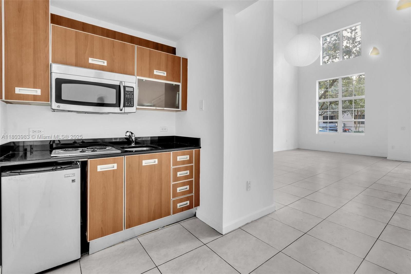 WHITNEY CONDO - Residential Lease