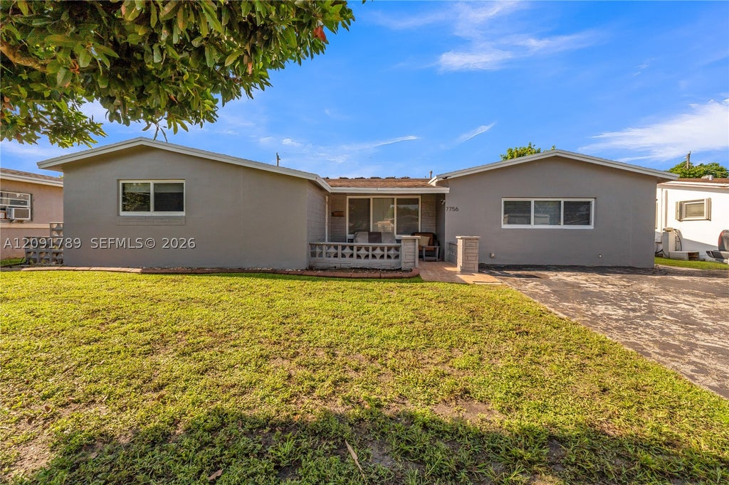 Photo of 7756 Biltmore Blvd #R, Miramar, FL 33023 (MLS # A12091789)