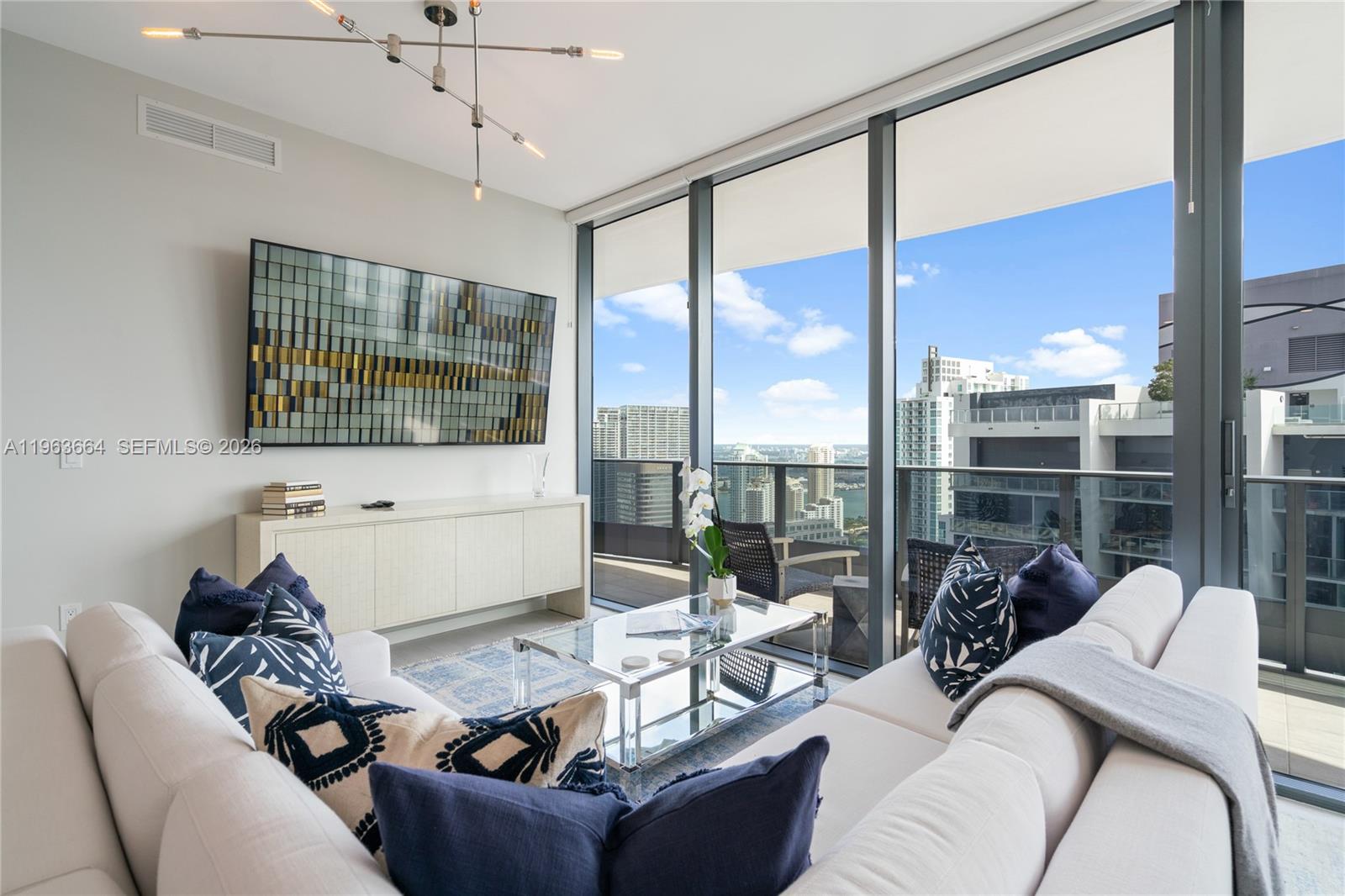 1000 Brickell Plz PH5005