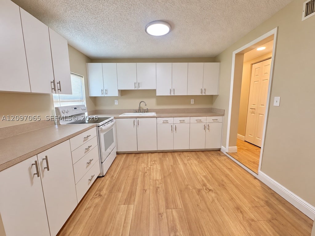 Photo of 460 N Deerfield Ave #0, Deerfield Beach, FL 33441 (MLS # A12097065)