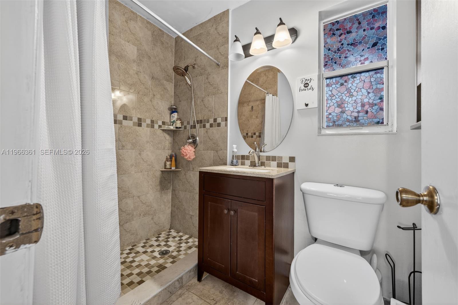 DRIFTWOOD ESTATES NO 15 - Residential