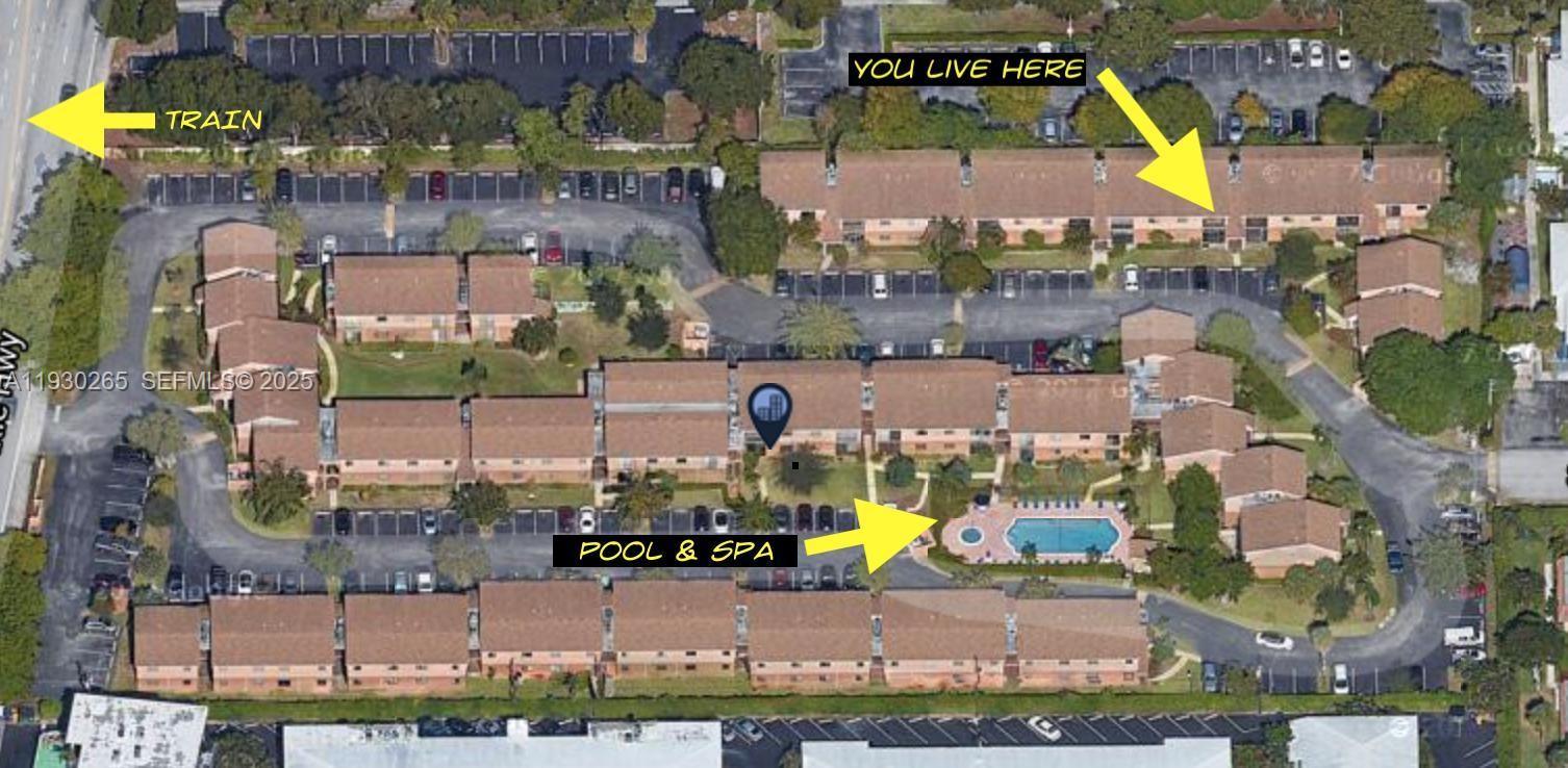 VILLA VALENCIA CONDO - Residential