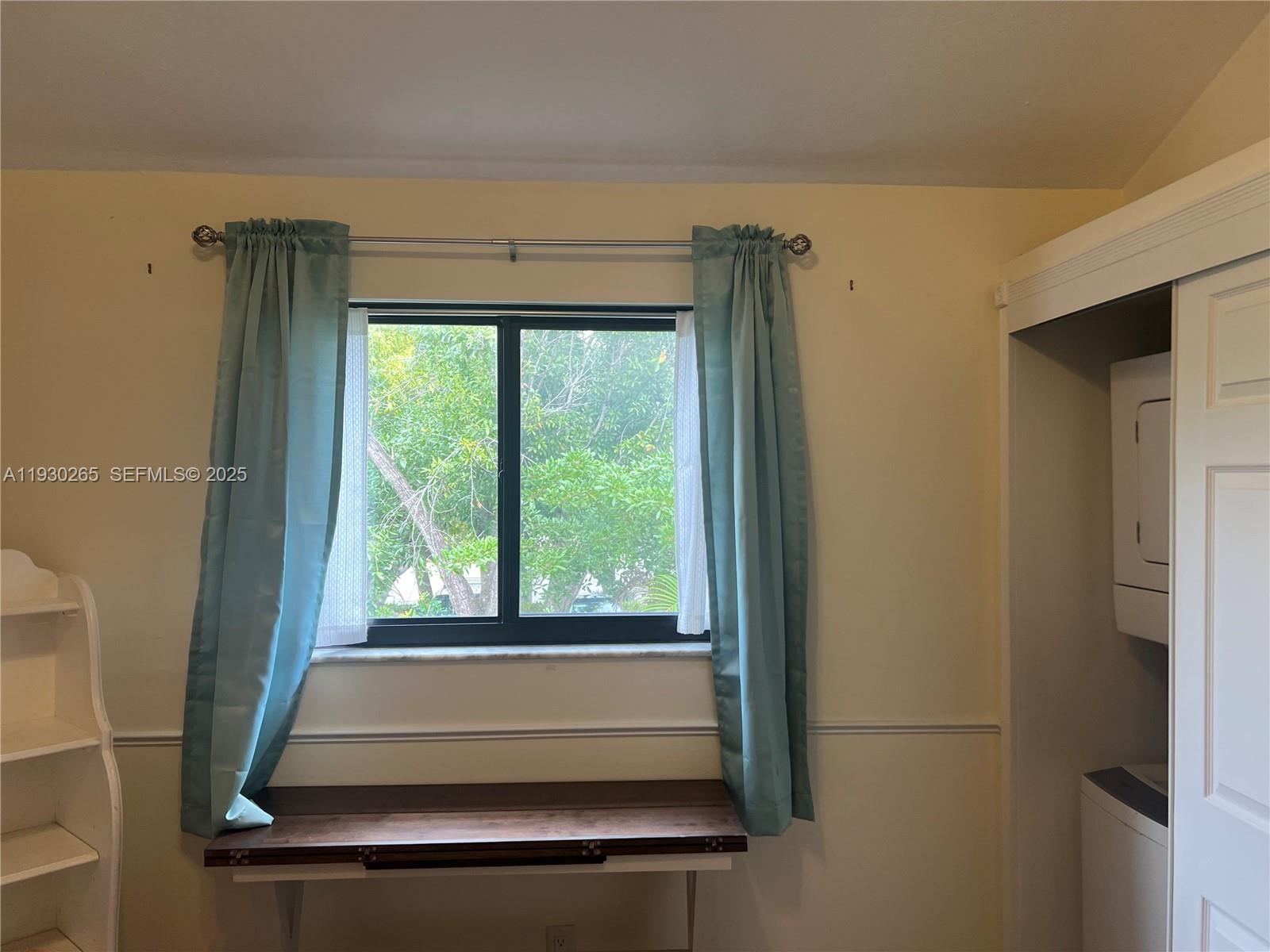 VILLA VALENCIA CONDO - Residential