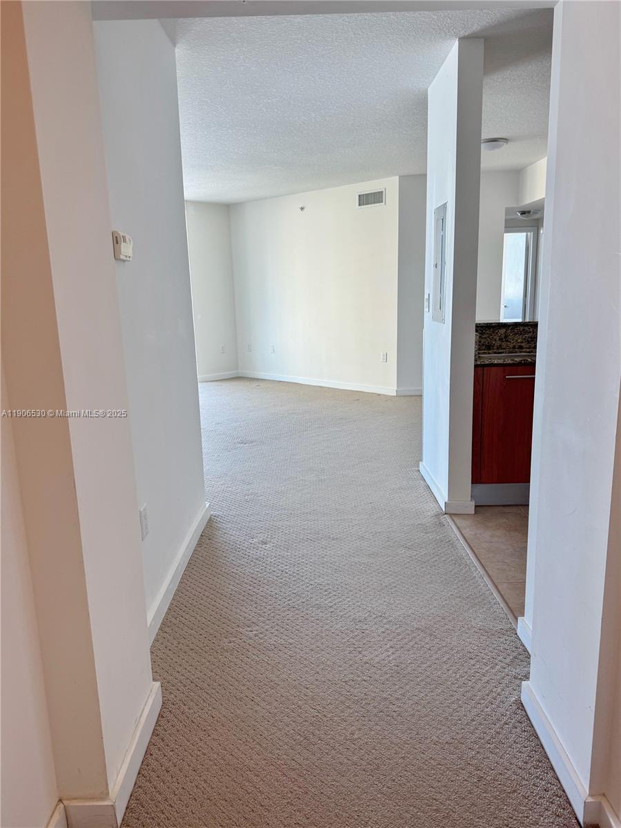 METROPOLIS I AT DADELAND - Residential