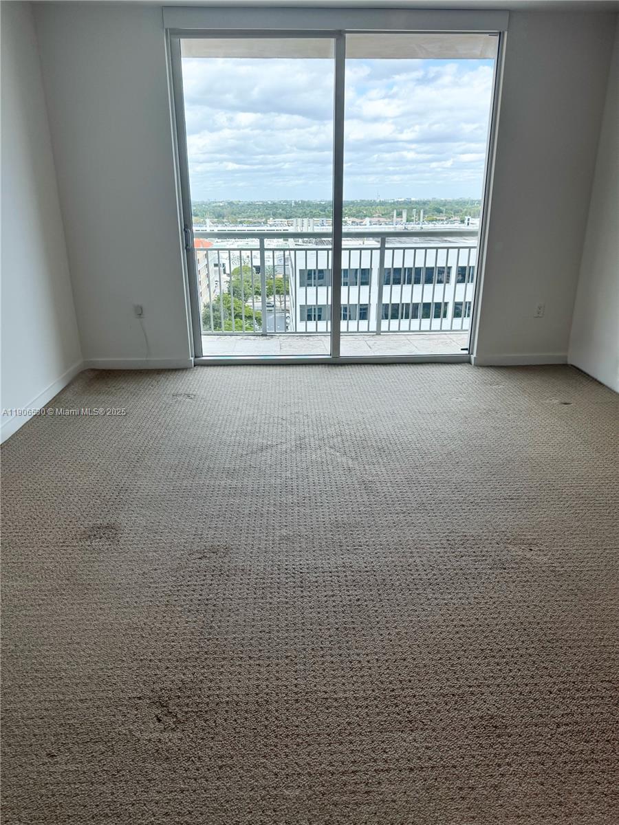 METROPOLIS I AT DADELAND - Residential