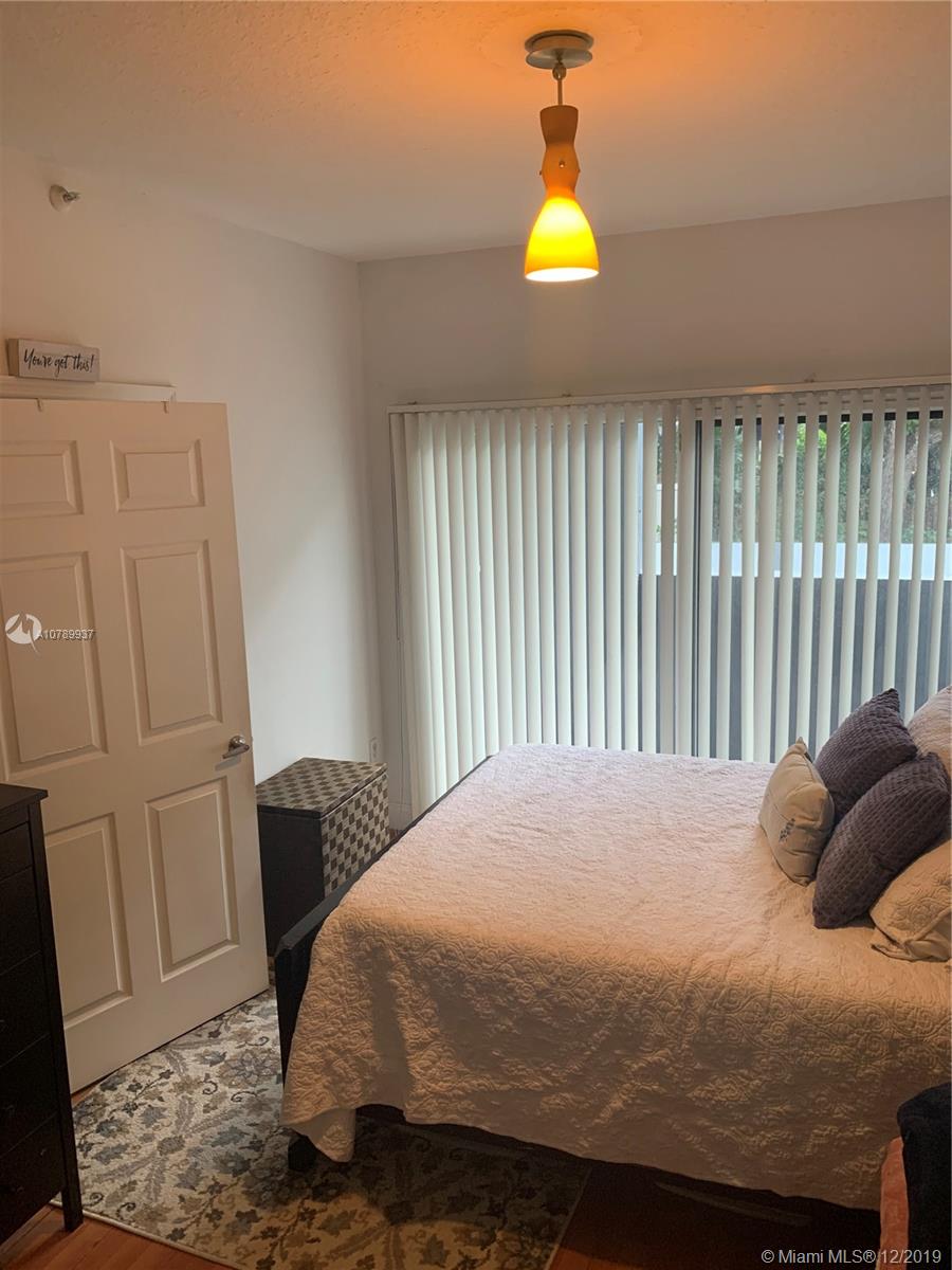 BIRD GROVE CONDO - Residential Lease