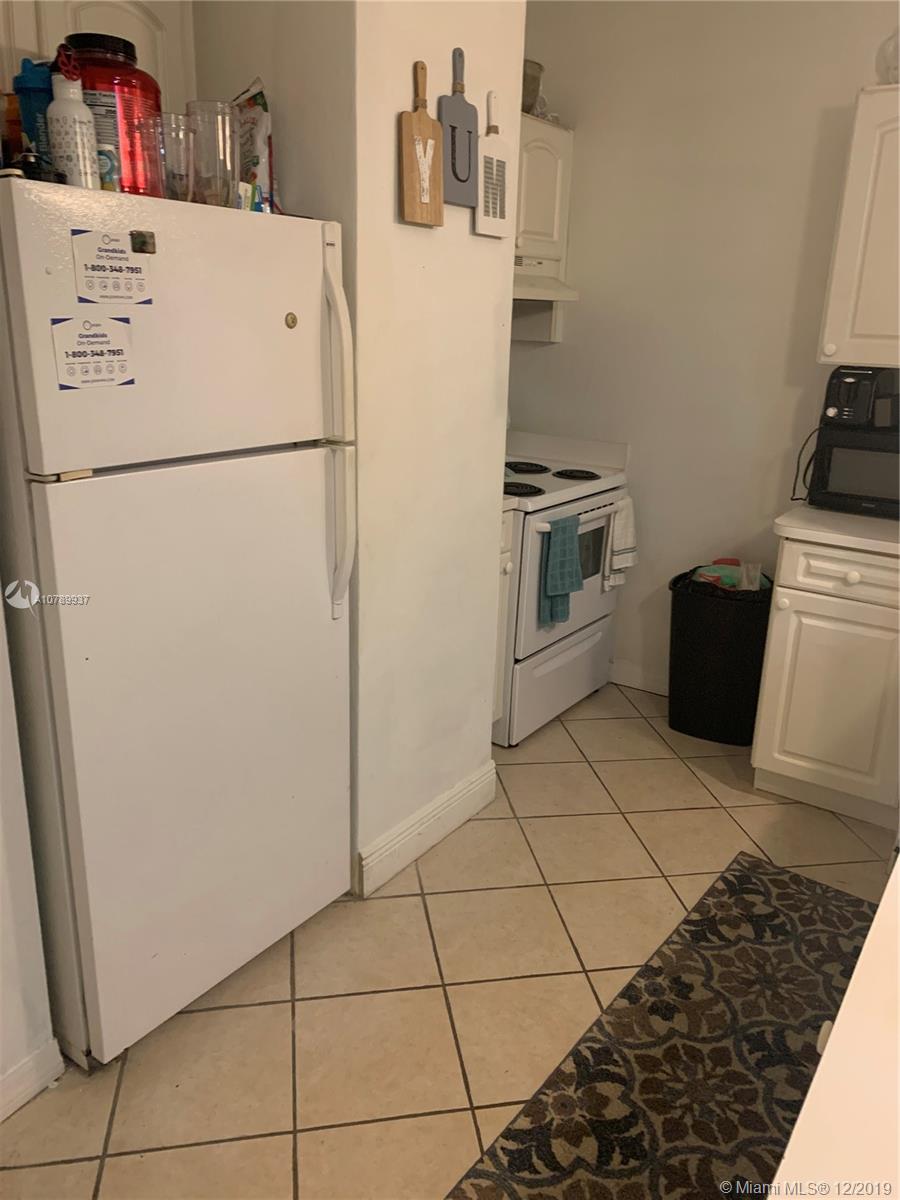 BIRD GROVE CONDO - Residential Lease