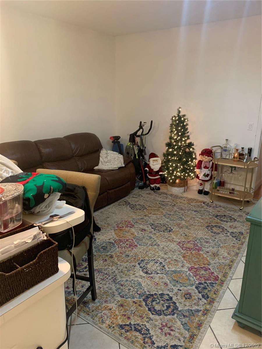 BIRD GROVE CONDO - Residential Lease