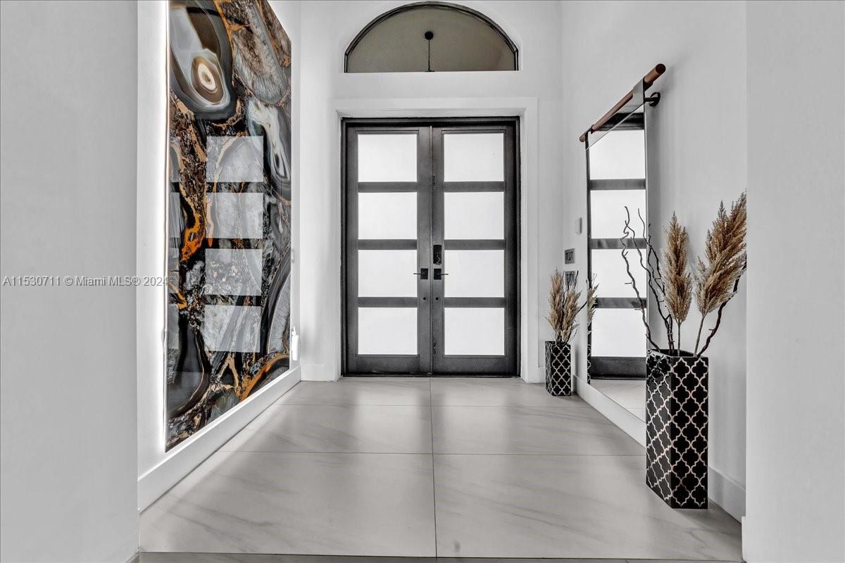 RIVERSTONE - Residential