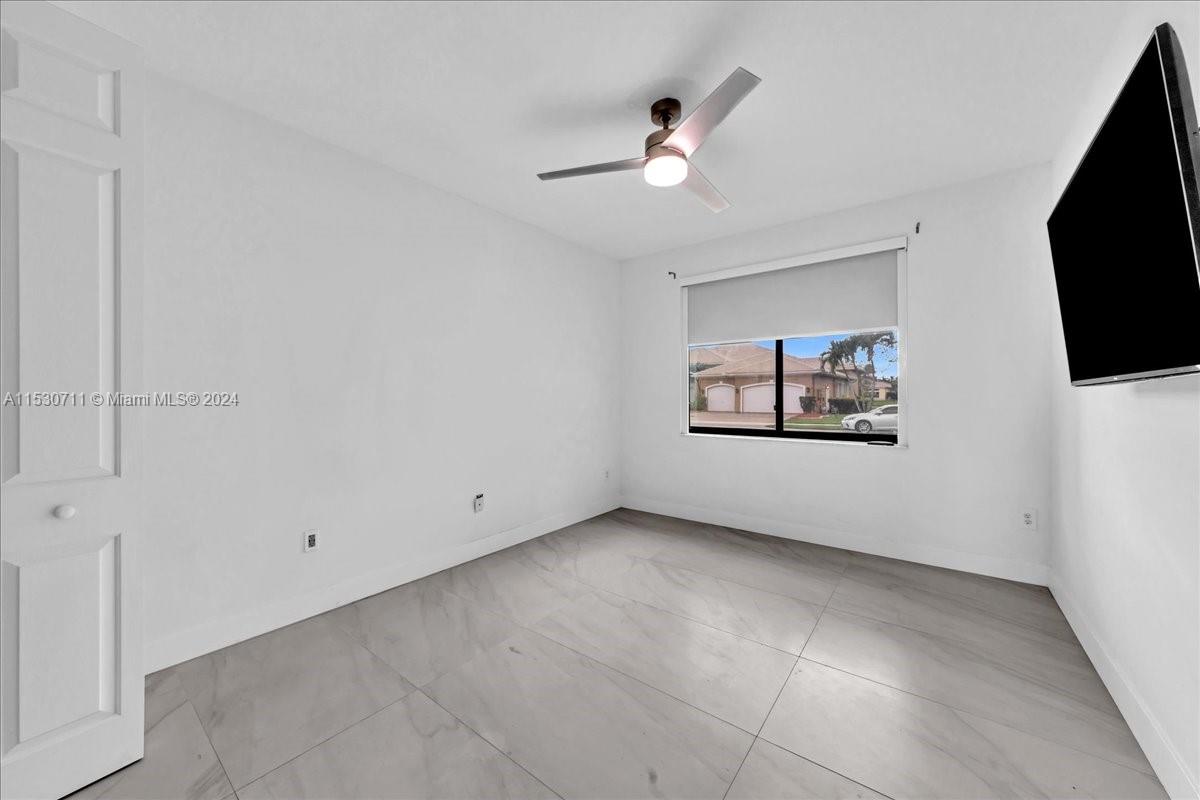 RIVERSTONE - Residential