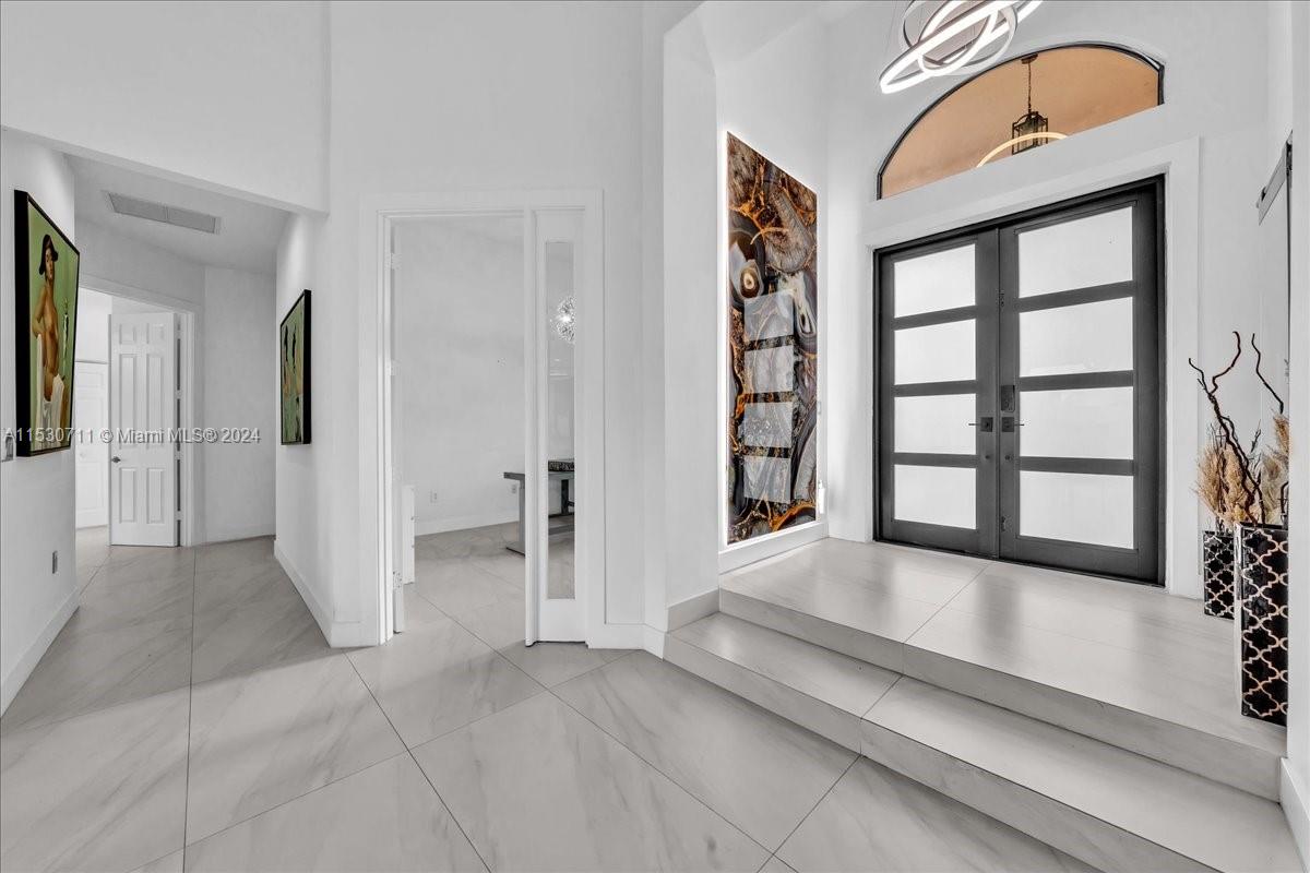 RIVERSTONE - Residential