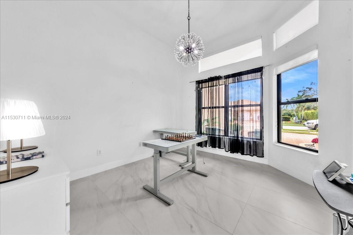 RIVERSTONE - Residential