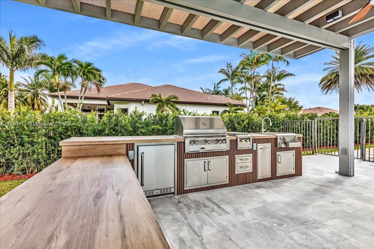 RIVERSTONE - Residential