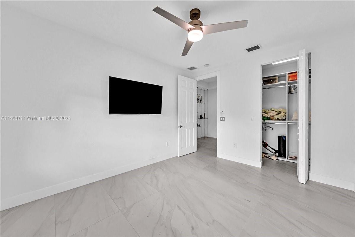 RIVERSTONE - Residential