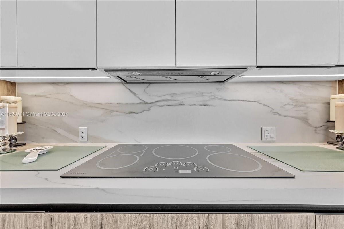 RIVERSTONE - Residential