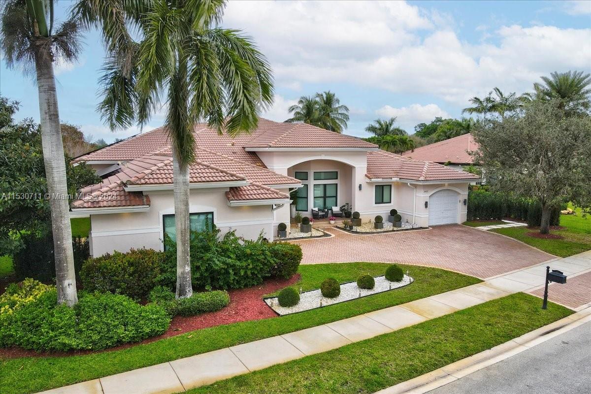 RIVERSTONE - Residential