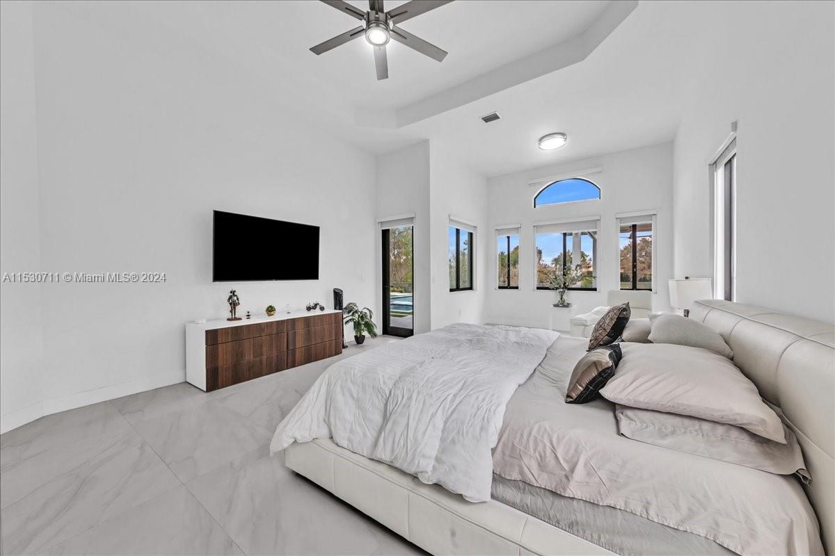 RIVERSTONE - Residential