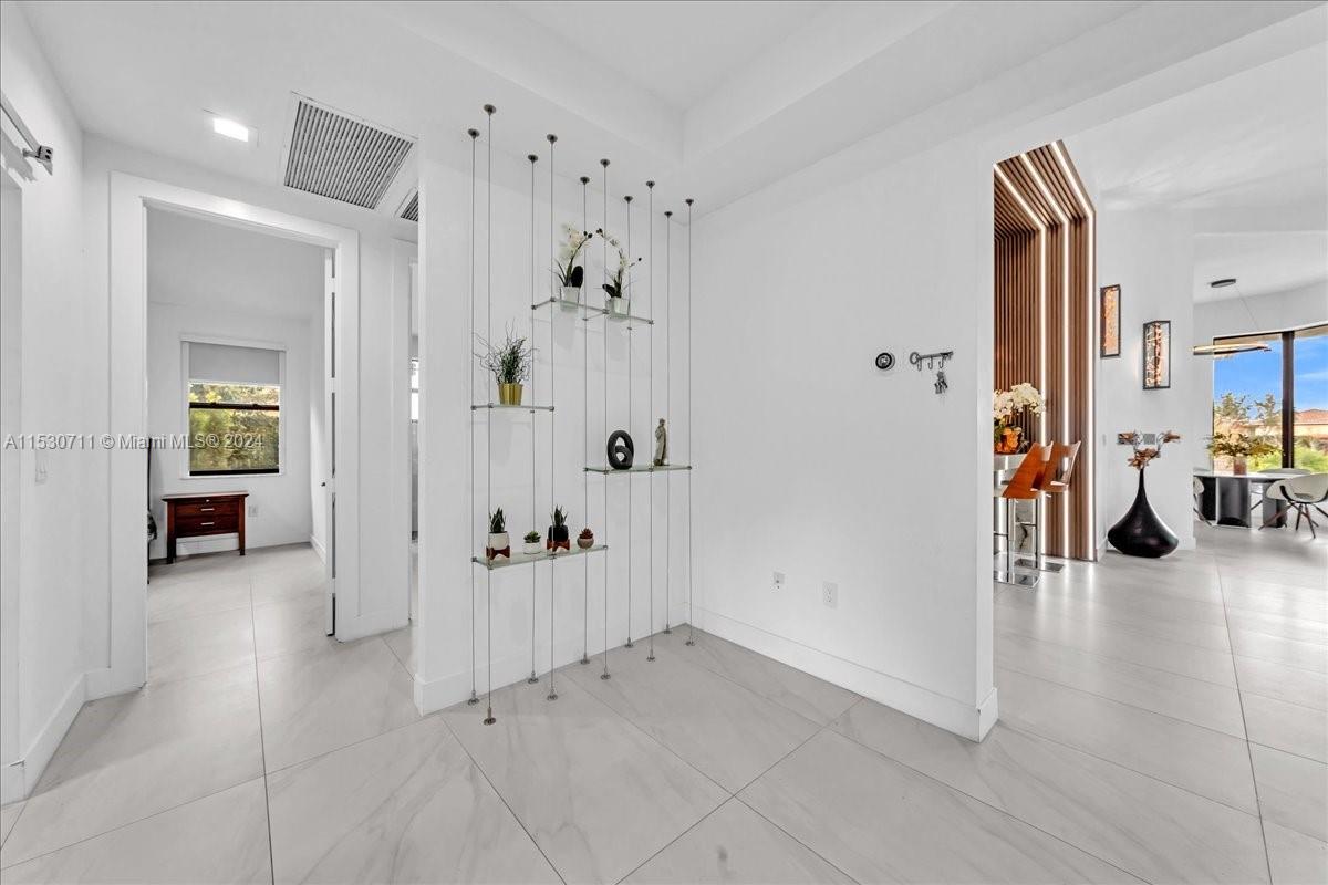 RIVERSTONE - Residential