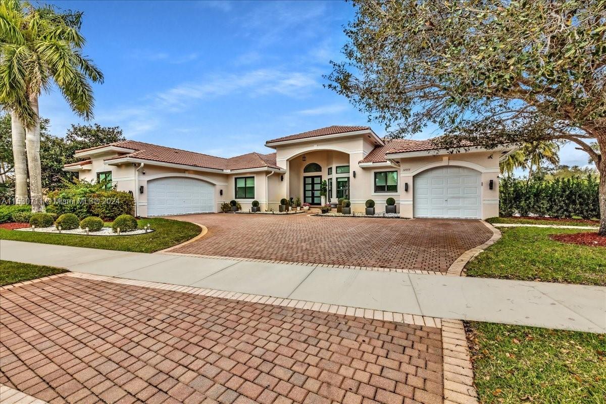 RIVERSTONE - Residential