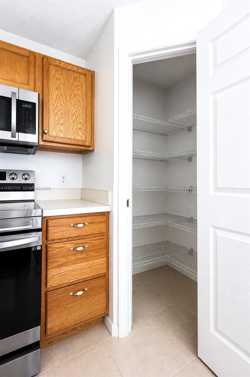 PORT ST LUCIE SECTION 44 - Residential Lease