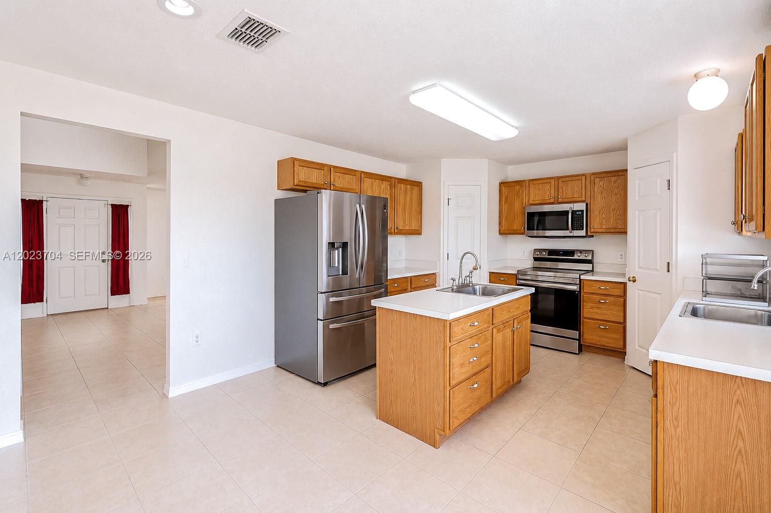 PORT ST LUCIE SECTION 44 - Residential Lease