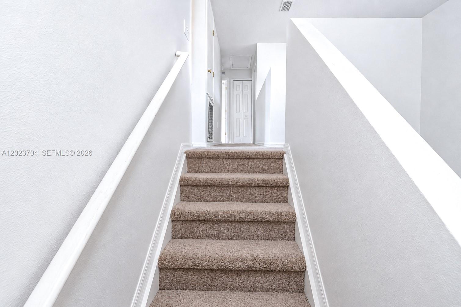 PORT ST LUCIE SECTION 44 - Residential Lease