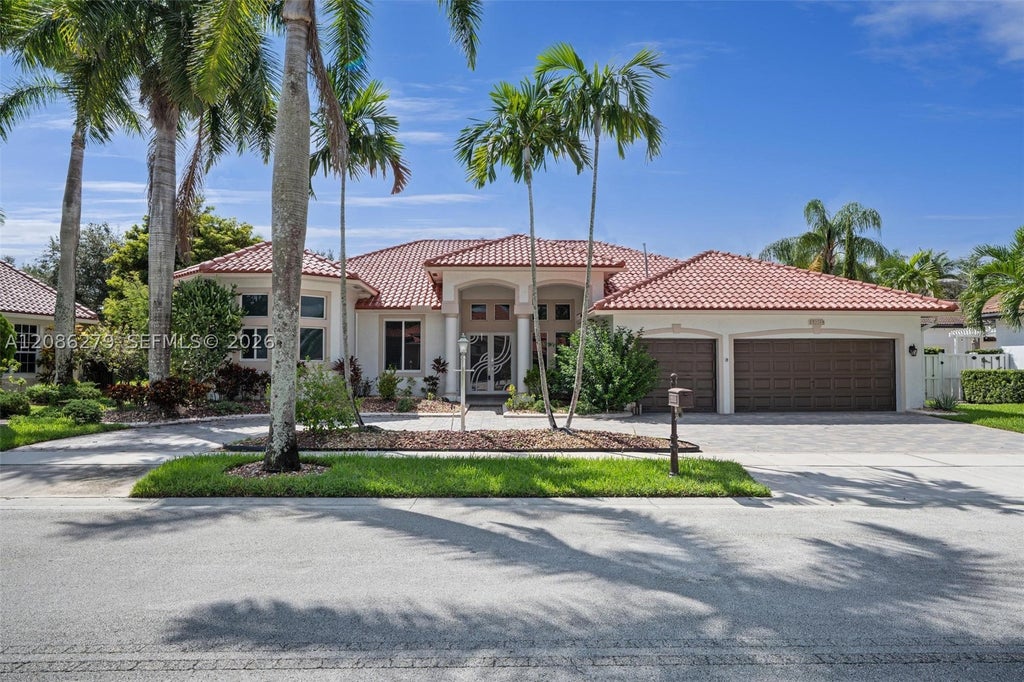 Photo of 13702 NW 18th St, Pembroke Pines, FL 33028 (MLS # A12086279)