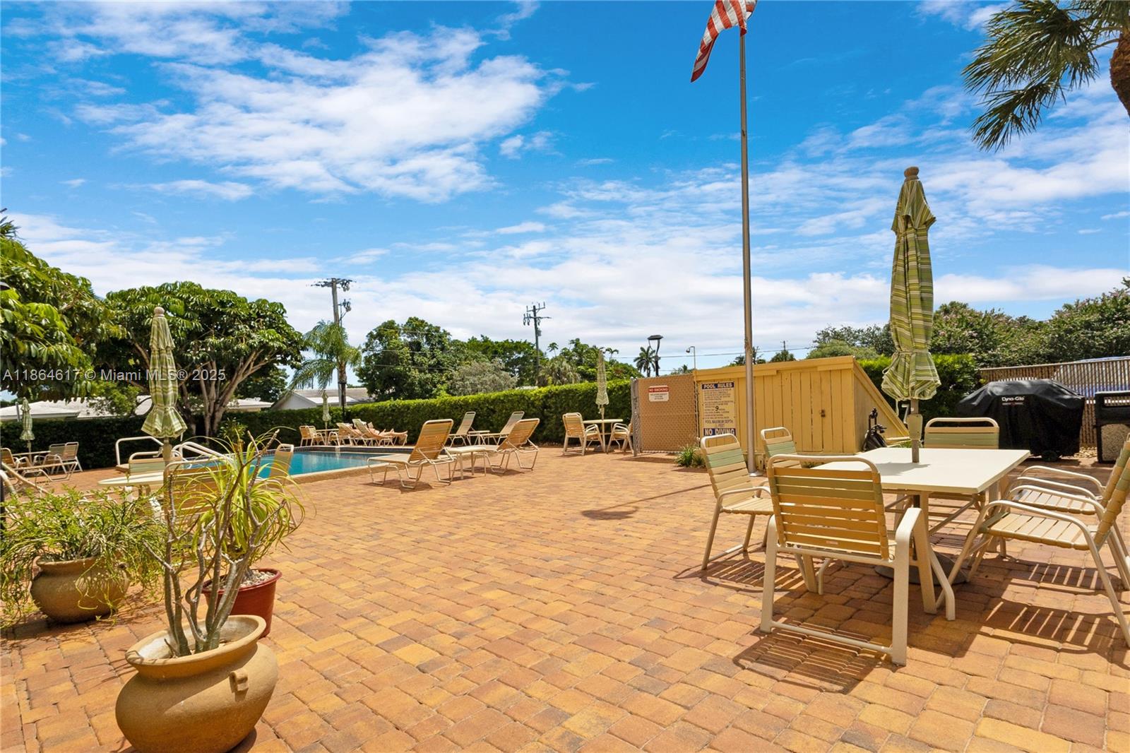 Casa Verano - Residential Lease