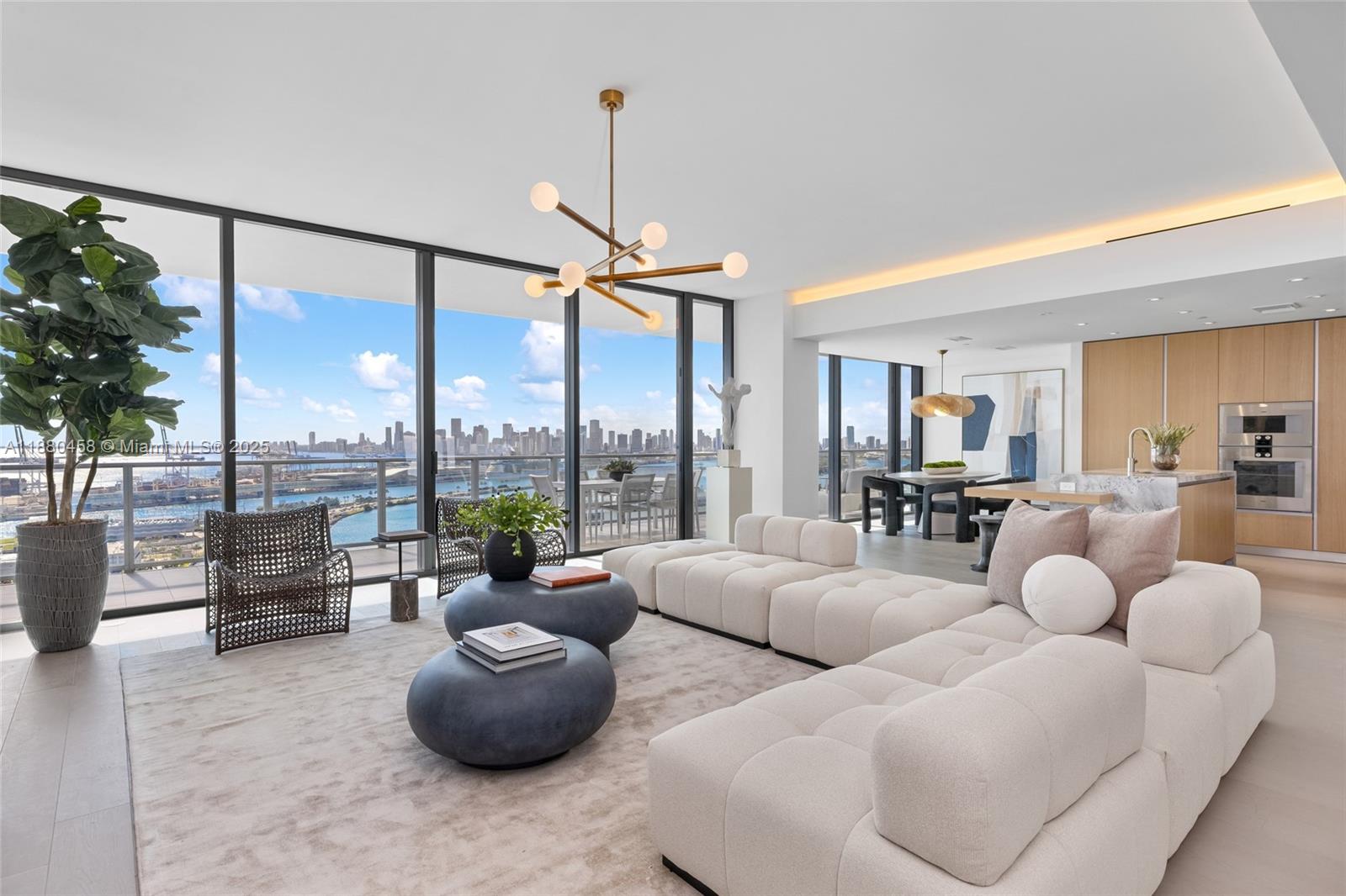 FIVE PARK CONDO - Residential