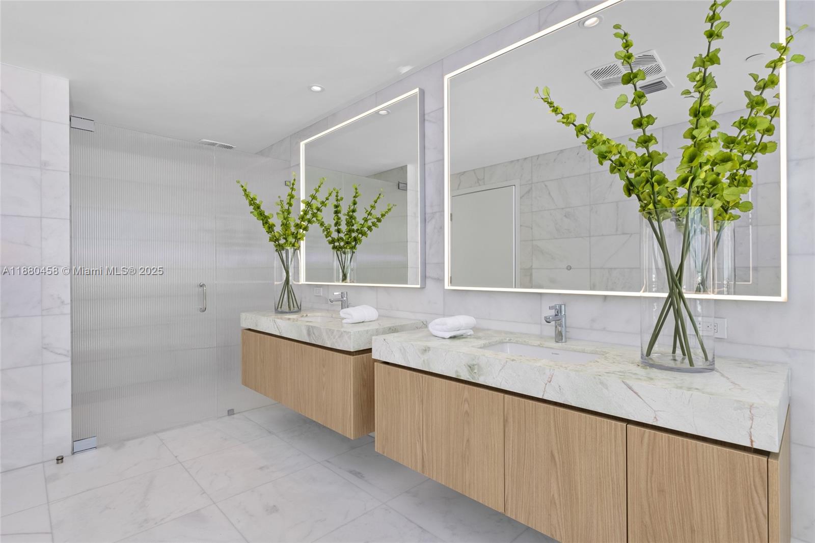 FIVE PARK CONDO - Residential