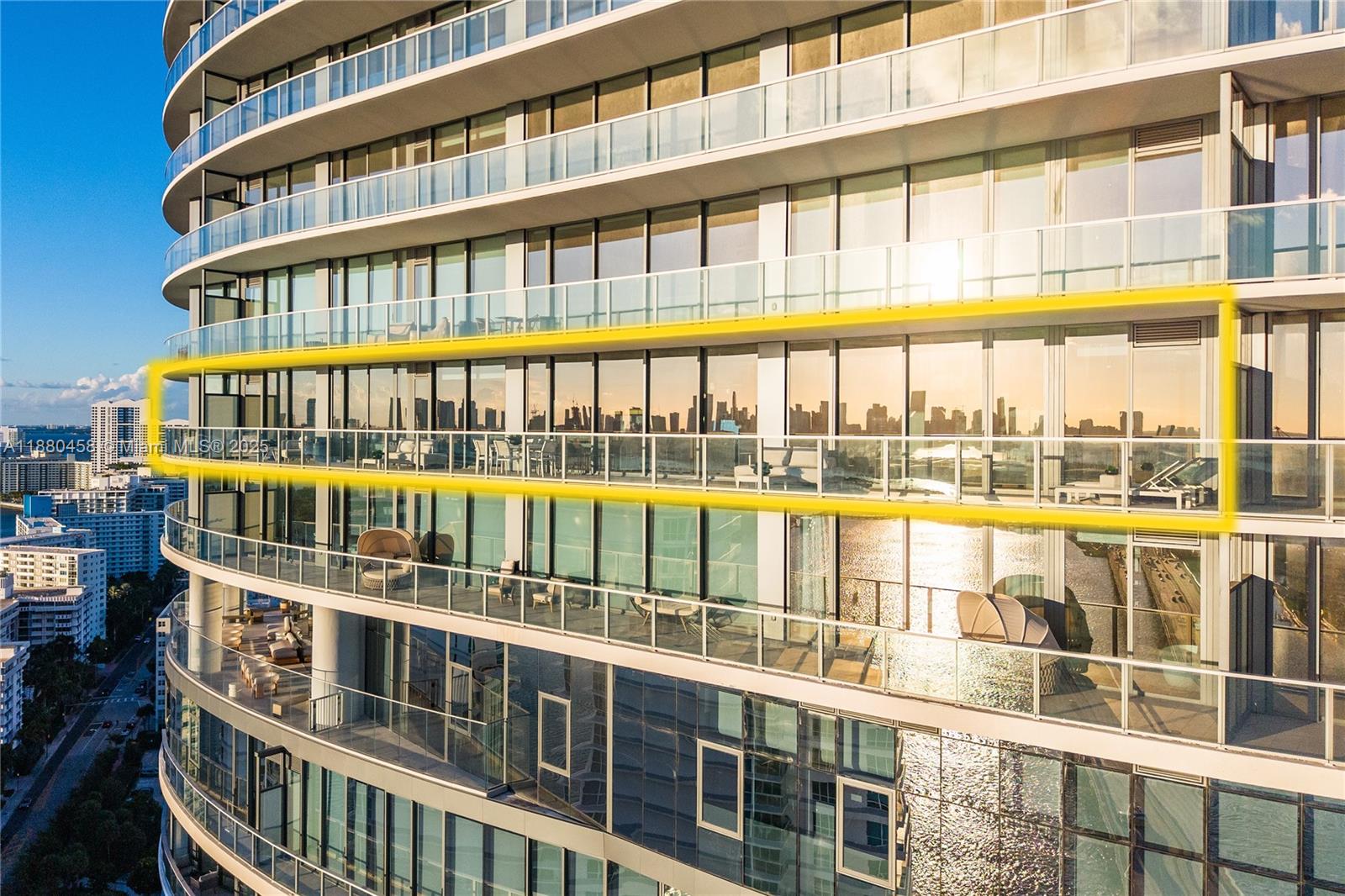 FIVE PARK CONDO - Residential