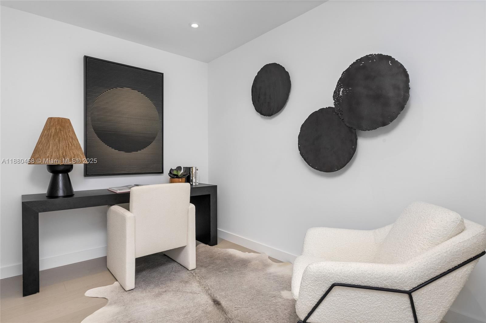 FIVE PARK CONDO - Residential