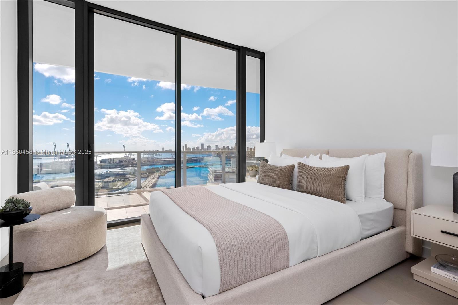 FIVE PARK CONDO - Residential