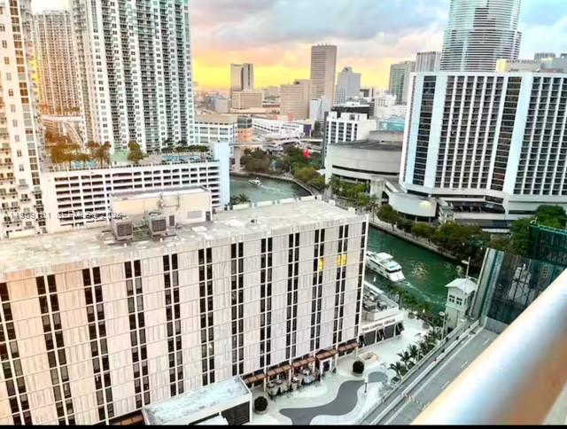 ICON BRICKELL CONDO NO 3 - Residential Lease