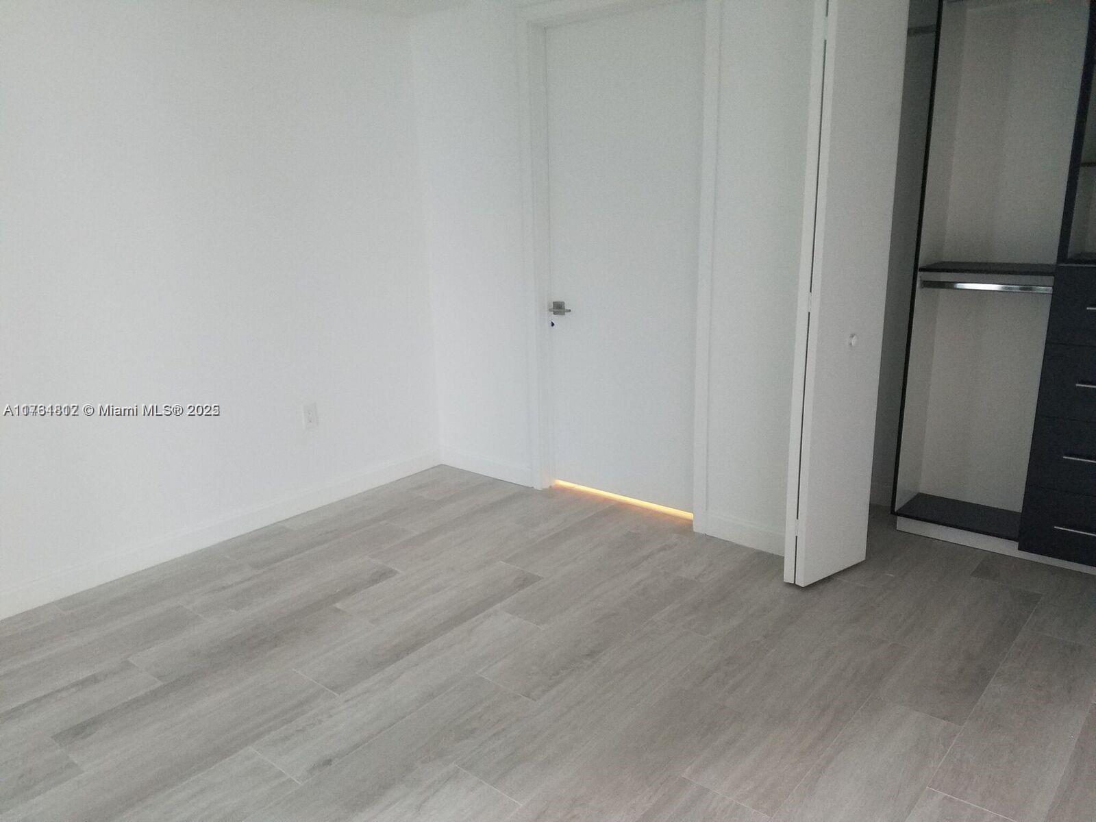BRICKELL HEIGHTS WEST CON - Residential