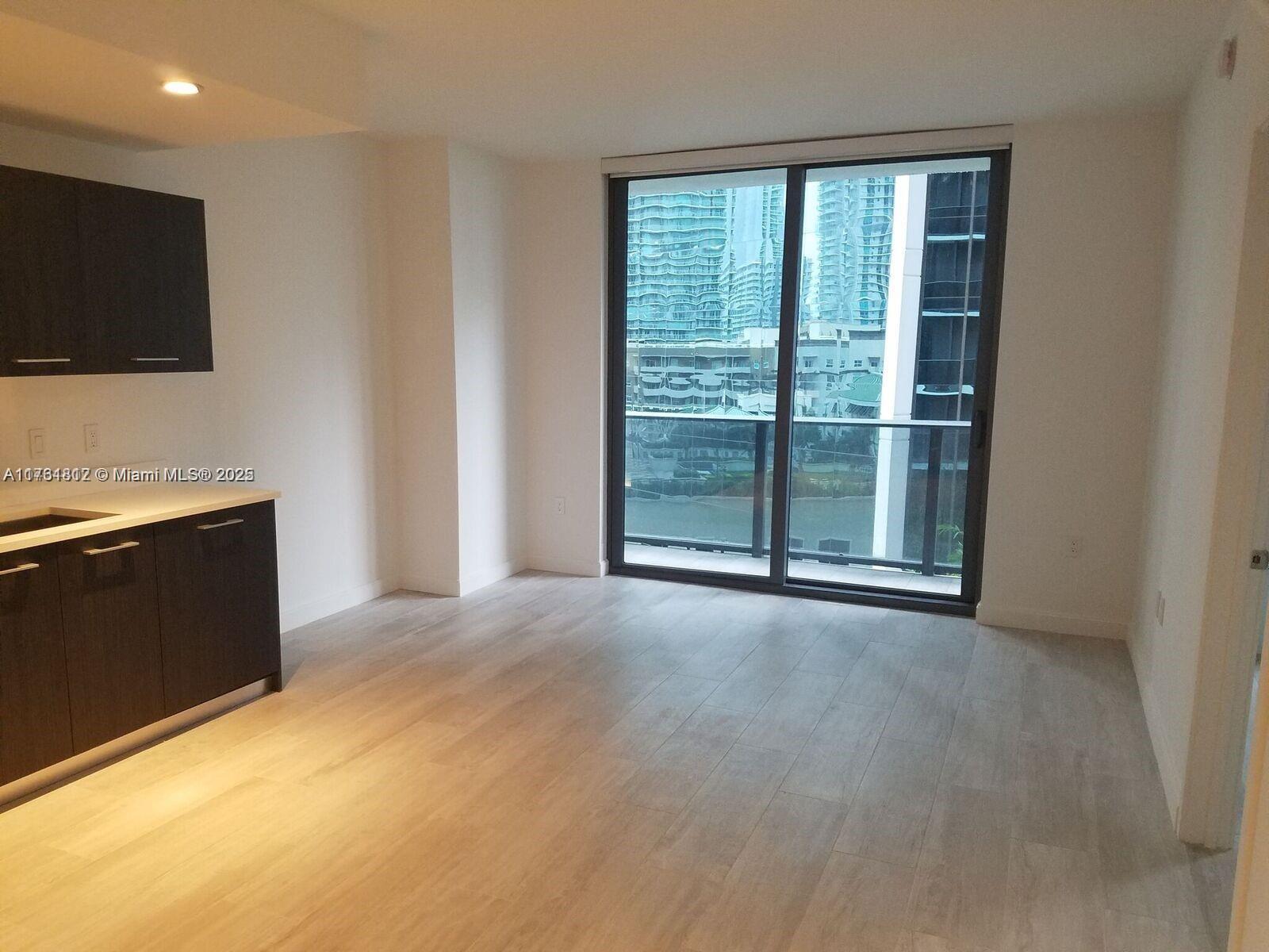 BRICKELL HEIGHTS WEST CON - Residential