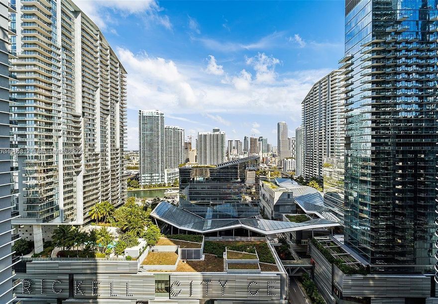 Landmark Architect design Brickell Heights West in the best of Brickell. Beautiful 1 Bed 1 Bath. Has 1 parking space driven by valet and 24hr valet for all visitors. Custom made curtains on all unit and blackout curtains in the bedroom, wooden Italian closet, stainless steel of the latest newest appliances. Amenity rich lifestyle including Equinox. Rooftop pool and lounging areas. Spa, Theatre, social room, childrens playroom and much more...... Steps from Brickell Citi Centre Mall and the exciting lifestyle on Brickell and South Miami Avenue and the Exquisite Restaurants. Leased until March 31, 2026 for $3100 Best price in the building! IT WON'T LAST!!!!