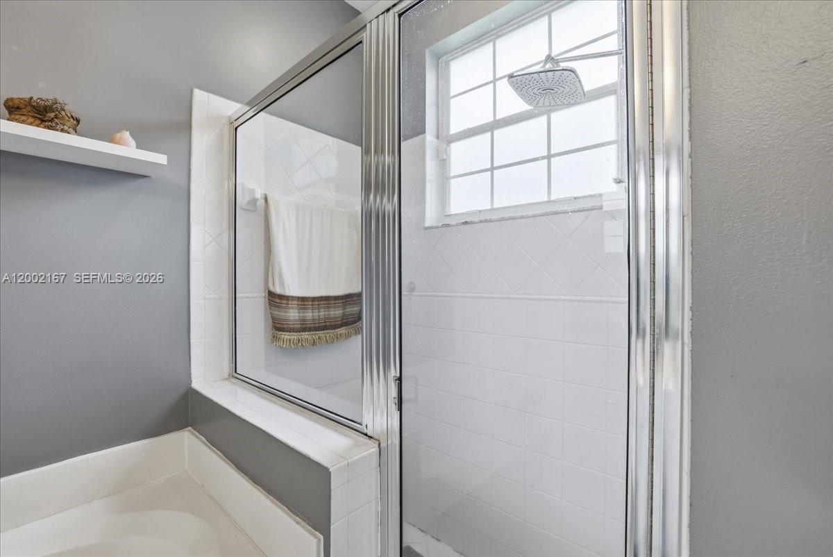 REGENCY HOMES AT SUNRISE - Residential