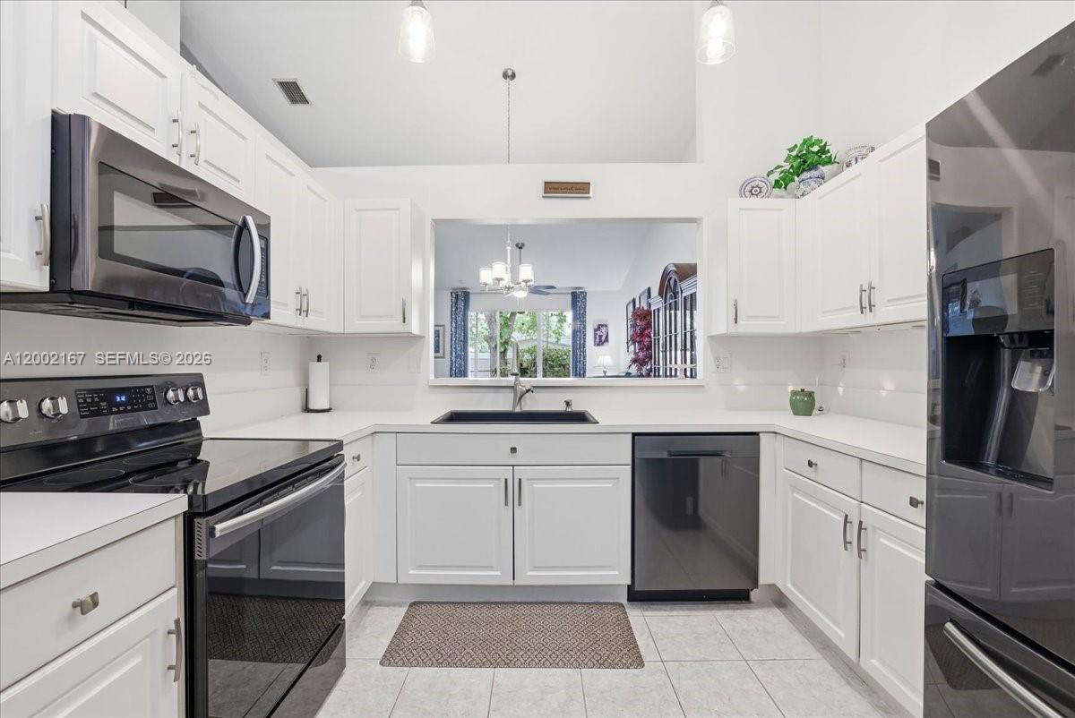 REGENCY HOMES AT SUNRISE - Residential