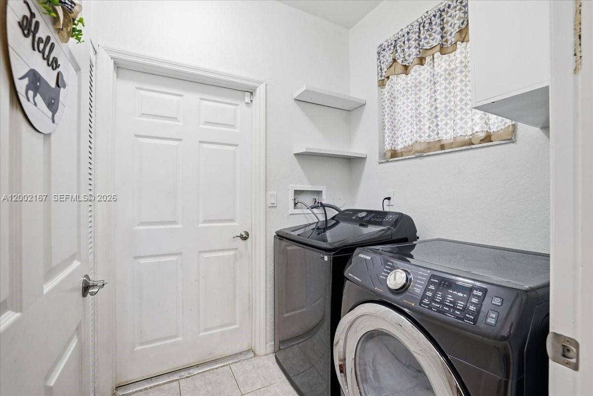 REGENCY HOMES AT SUNRISE - Residential