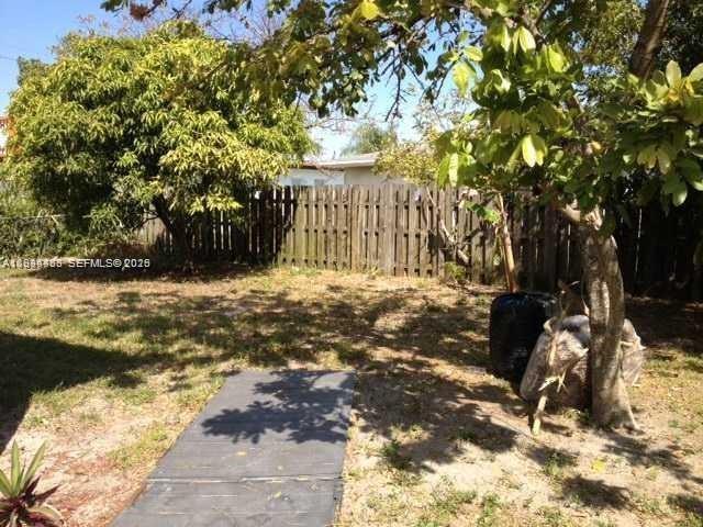 WASHINGTON PARK HALLANDAL - Residential Lease