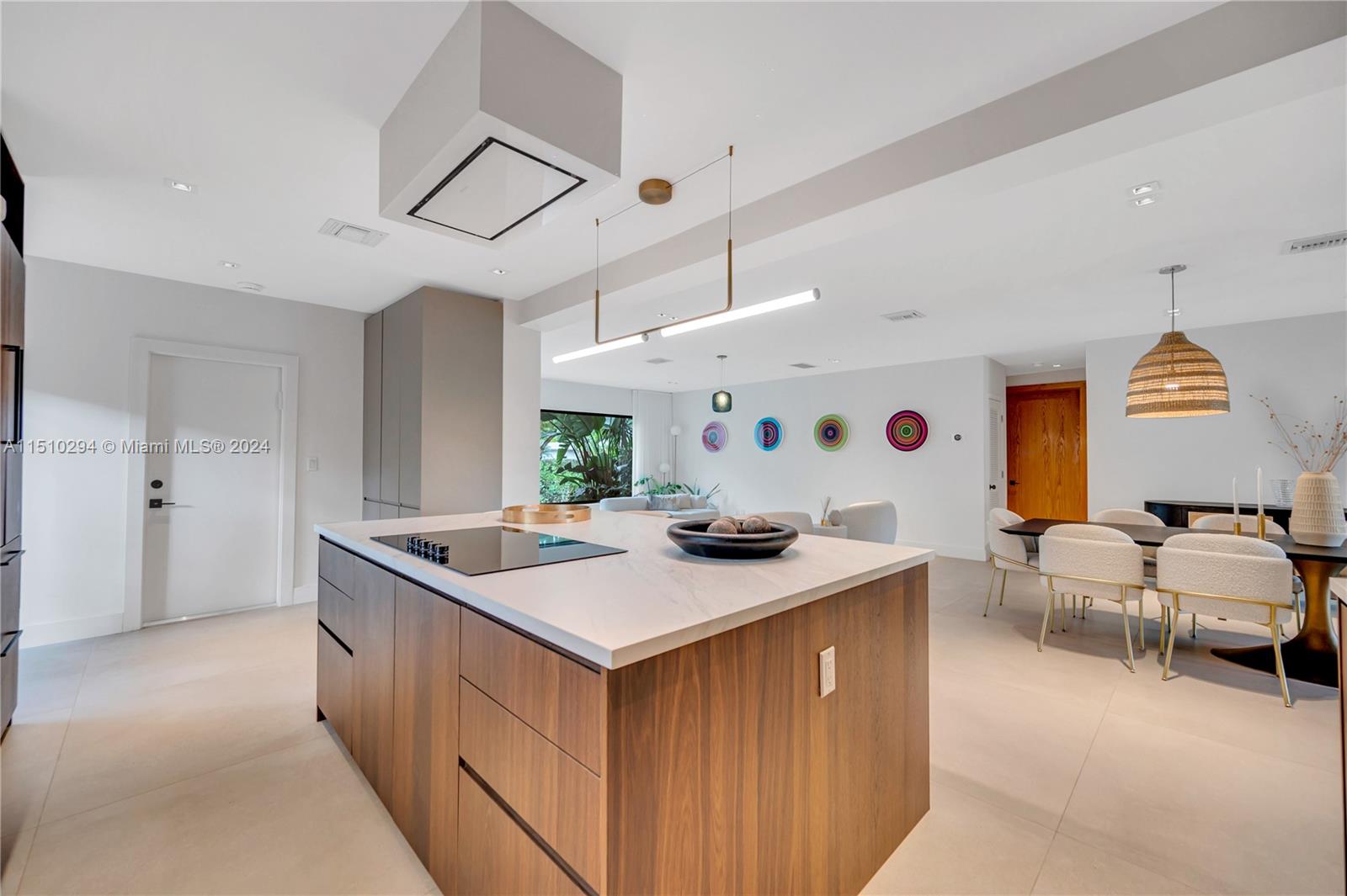 BISCAYNE POINT - Residential