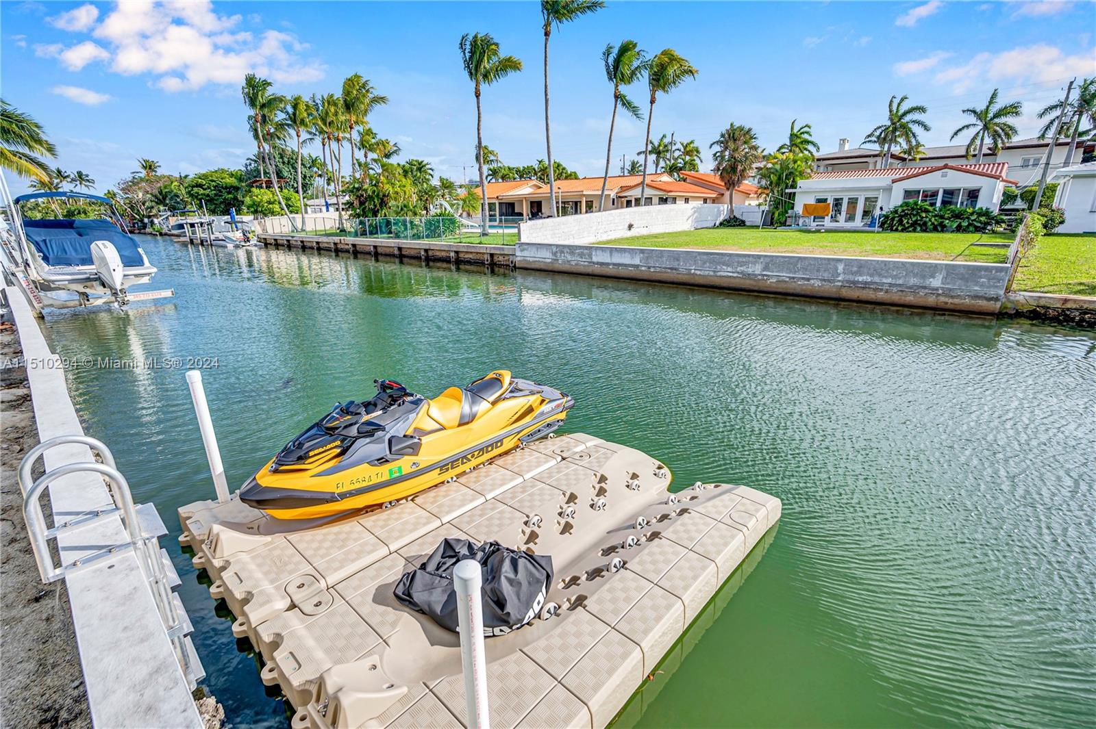 BISCAYNE POINT - Residential