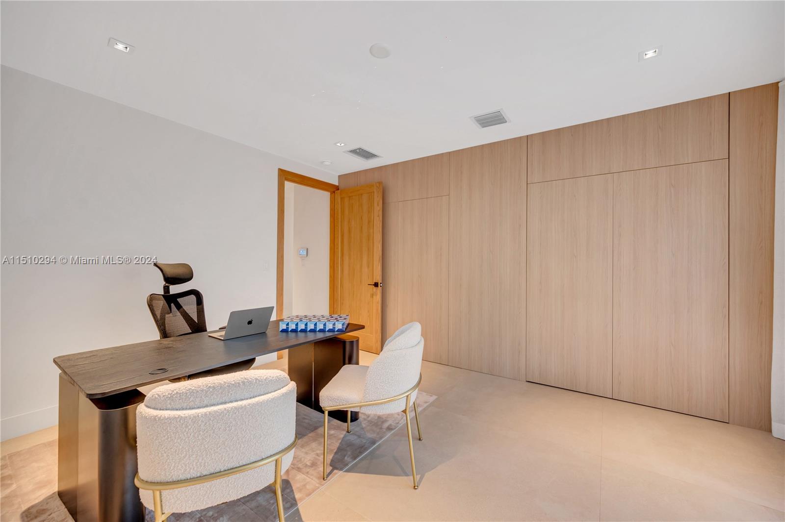 BISCAYNE POINT - Residential