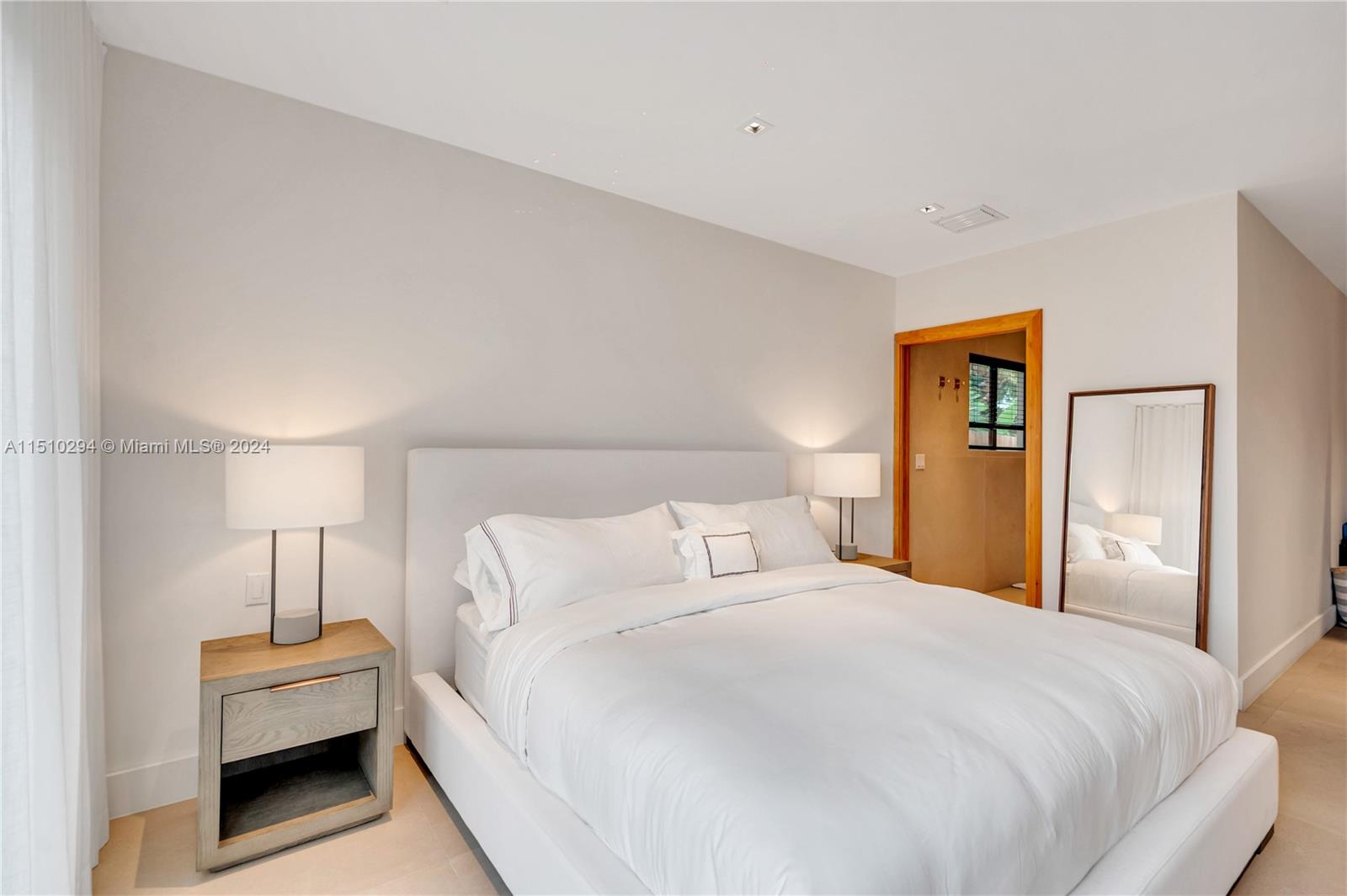 BISCAYNE POINT - Residential