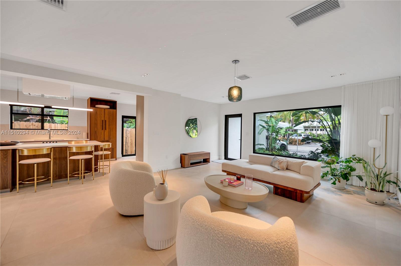 BISCAYNE POINT - Residential