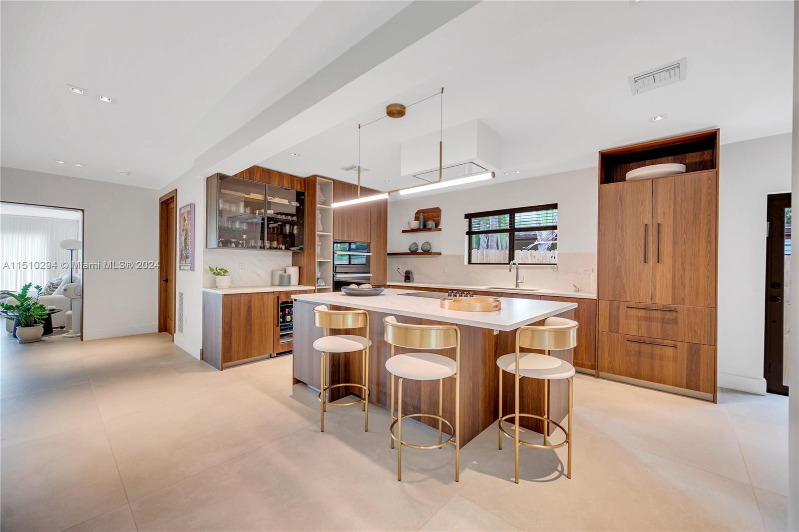 BISCAYNE POINT - Residential