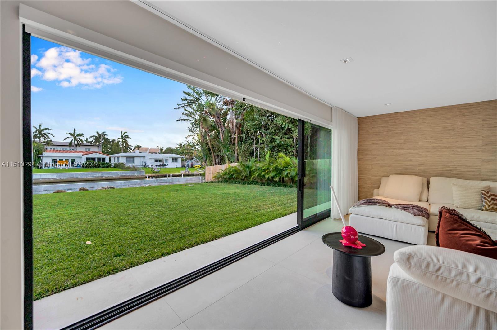 BISCAYNE POINT - Residential