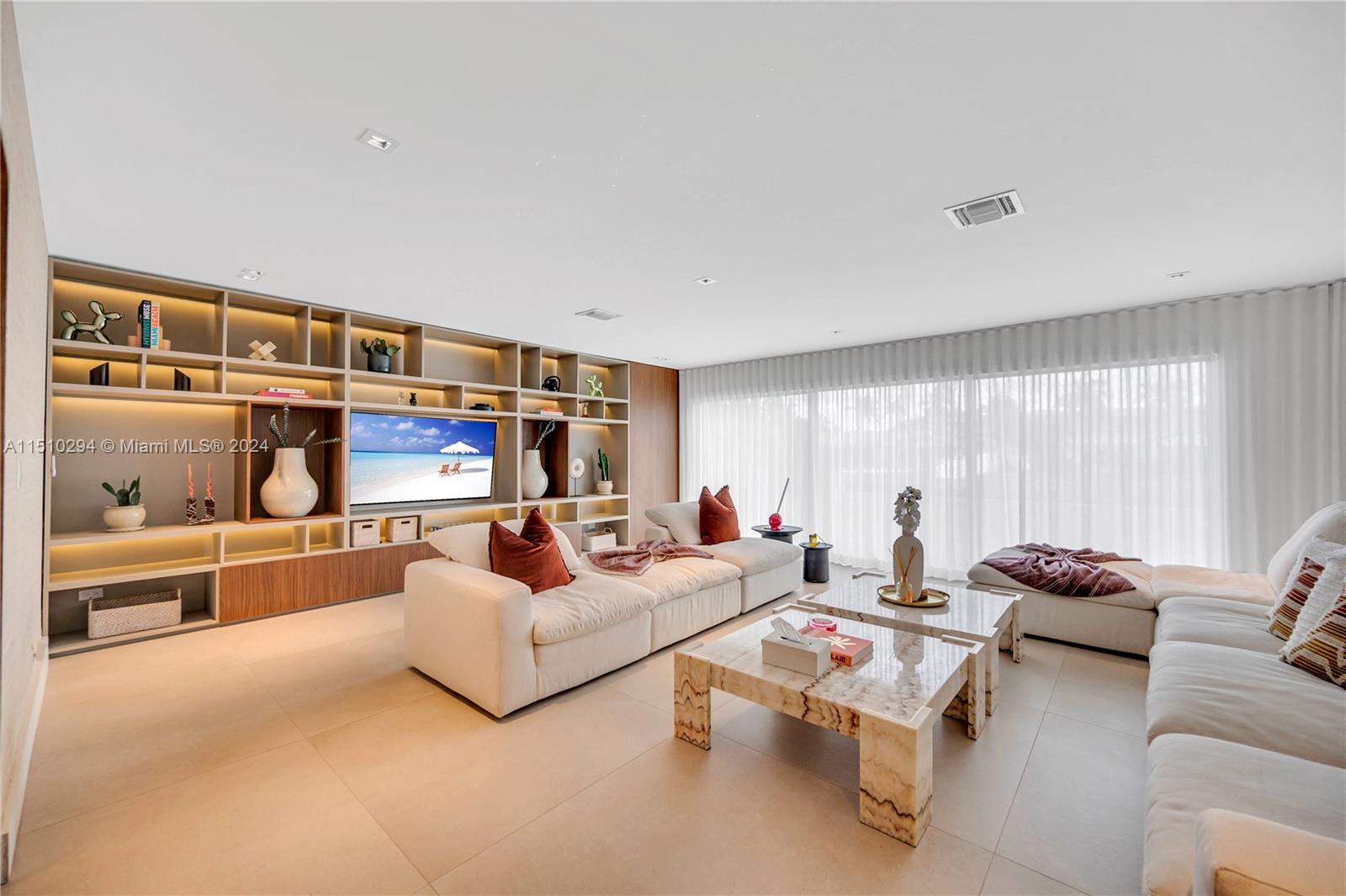 BISCAYNE POINT - Residential