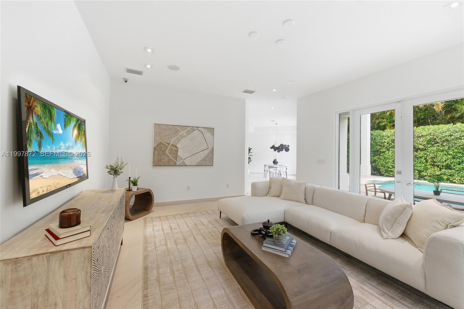 Country Club Estates - Residential